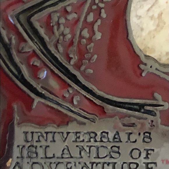 MARVEL UNIVERSAL STUDIO " ISLANDS OF ADVENTURE " KEY RING - Picture 15 of 15